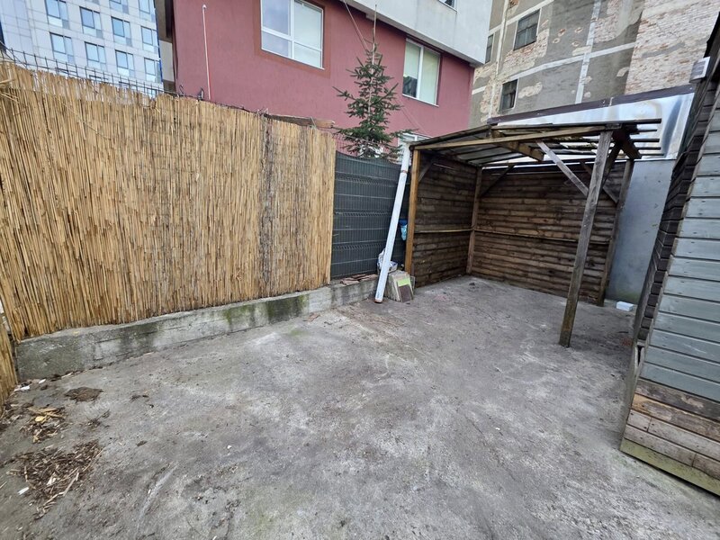 Splaiul Unirii, Marasesti Camera de Comert, strada Intre Garle