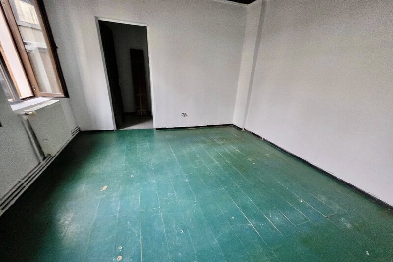 Splaiul Unirii, Marasesti Camera de Comert, strada Intre Garle